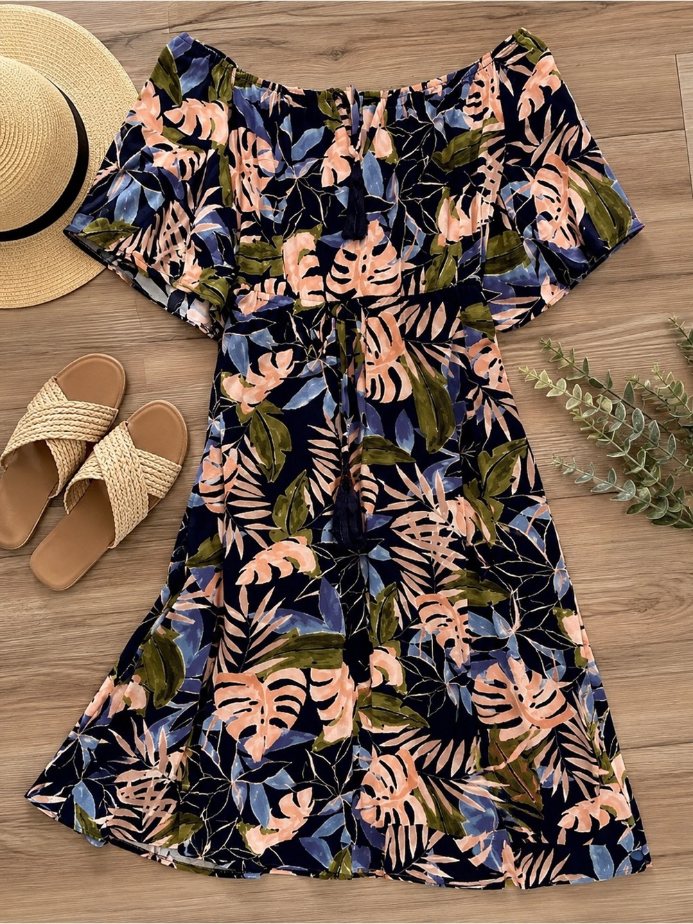 Label of Love Tropical Leaf Print Off-the-Shoulder Midi Dress Size Small